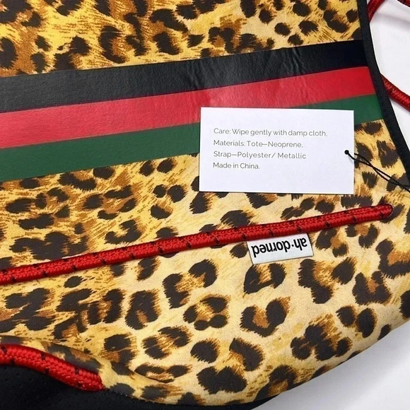 Ad-Dorned Neoprene Tote w/ Removable Pouch NWT leopard print - Picture 6 of 6